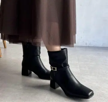 Chez toi 사이드 벨트 숏부츠 블랙 M