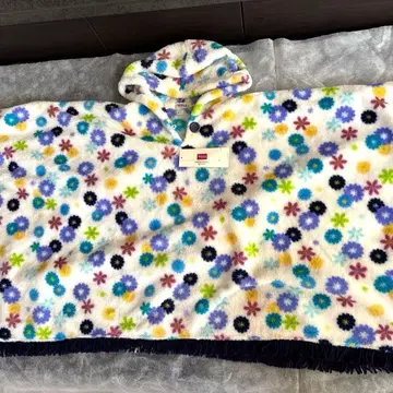 Wing 꽃무늬 플리스 룸웨어 판초 M-L