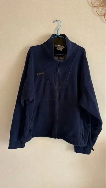 컬럼비아 플리스