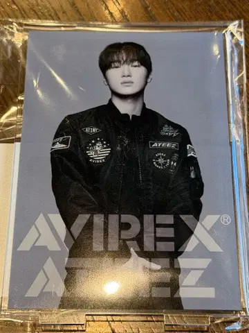 ATEEZ 산 AVIREX 아크릴 스탠드