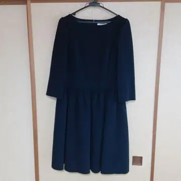 폭시 뉴욕 다크 네이비 7부 소매 플레어 원피스 40 사이즈