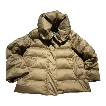 이네드 샤르칼라 다운 자켓