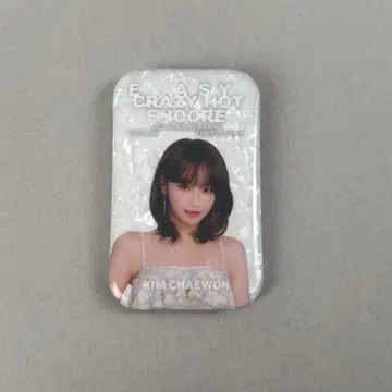 lesserafim 채원 캔뱃지 EASY, CRAZY, HOT