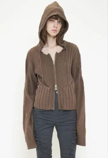 VIAVANDA DOUBLE ZIP KNIT HOODE Brown