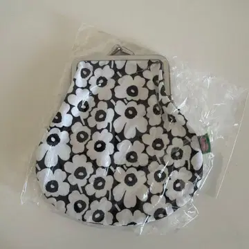 [미사용 새상품] 마리메꼬 가마구치 파우치