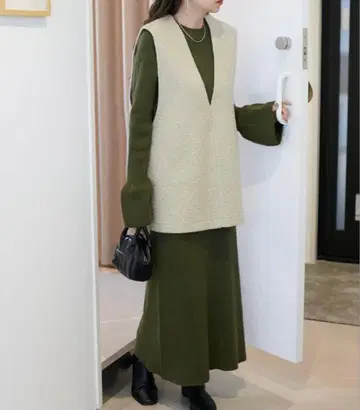 디스코트 베스트 포함 리브 니트 셋업