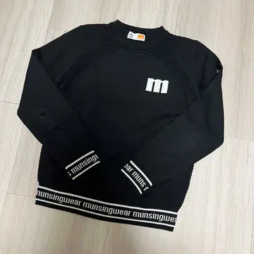 새상품급 Munsingwear 여성용 골프웨어 니트 M 사이즈 엔보이