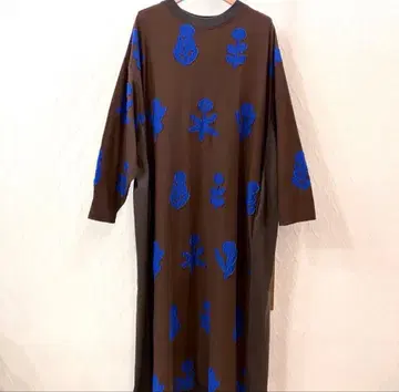 택 포함 미사용품 완판템 마블슈드 롱 원피스 자수 꽃무늬 쿠카