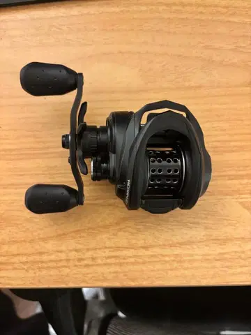 [ 새상품급 ] 록사니 BF8 왼쪽 감기