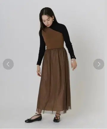 TINA : JOJUN 원숄더 도킹 원피스