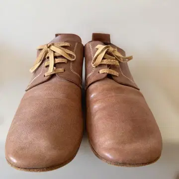 브라운 가죽 레이스업 슈즈