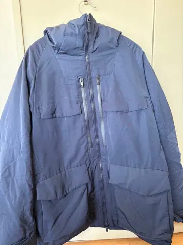 White Mountaineering UNIQLO 콜라보 네이비 다운