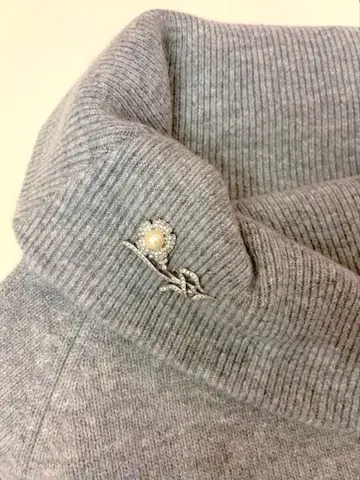 반돔 부티크 레어 스와로브스키 플라워 브로치 리본 페이스트