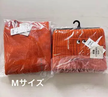 기간 한정 할인! 안야 힌드마치 유니클로 스웨터 & 머플러 2세트