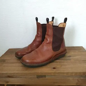 [ 트리펜 ] 첼시 사이드 고어 부츠 24cm