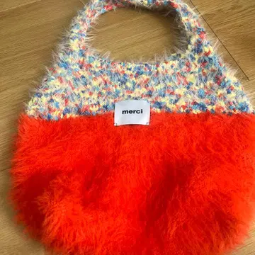 페더얀 멀티 컬러 니트 백