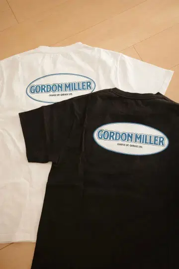 GORDON MILLER 백 프린트 T셔츠 2종 세트