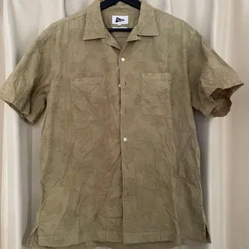 Pilgrim 꽃무늬 반팔 셔츠 M 사이즈