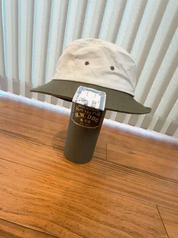 H.W. DOG & CO. 버킷햇 38