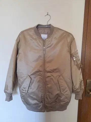 Spick & Span 베이지 MA-1 자켓