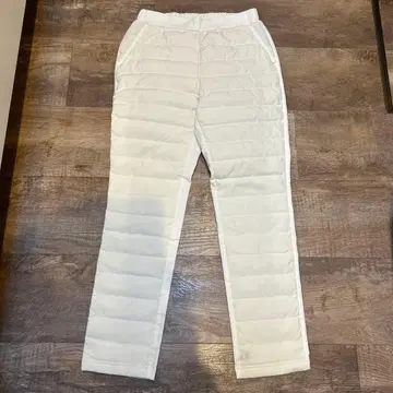 화이트 퀼팅 캐주얼 팬츠 L 사이즈