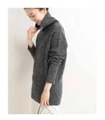 IENA SUPERGEELONG 라메 터틀넥 풀오버