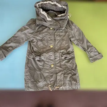 프랑슈리페 올리브 그린 후드 부착 모즈 코트