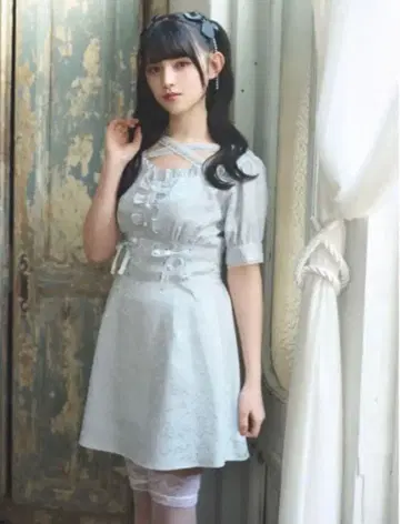 앙크루즈 고급스러운 자카드 직물 원피스