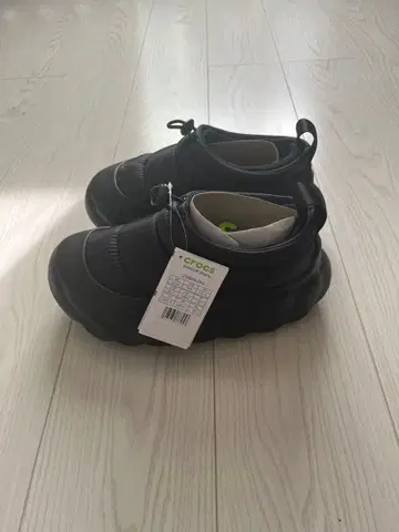 crocs 블랙 스포츠 샌들