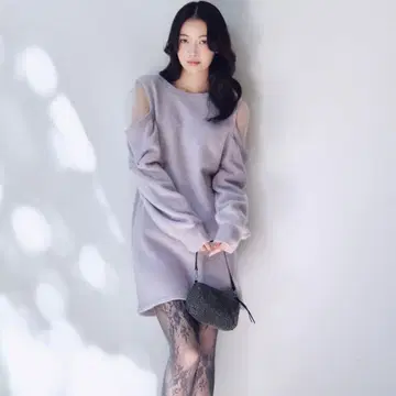 SNIDEL 시스루 숄더 니트 원피스