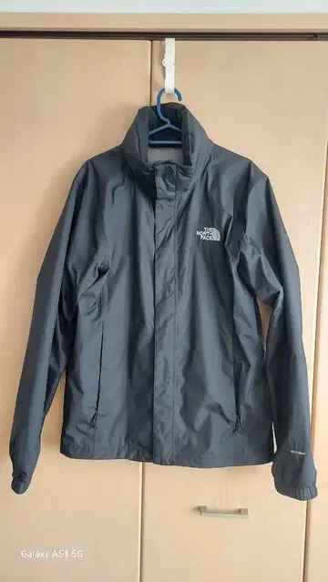 THE NORTH FACE 블랙 나일론 자켓 새상품급