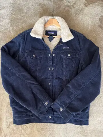 [ 새상품급 ] patagonia 보아 옷깃 코듀로이 자켓 S