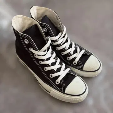 컨버스 올스타 블랙 하이컷 스니커즈