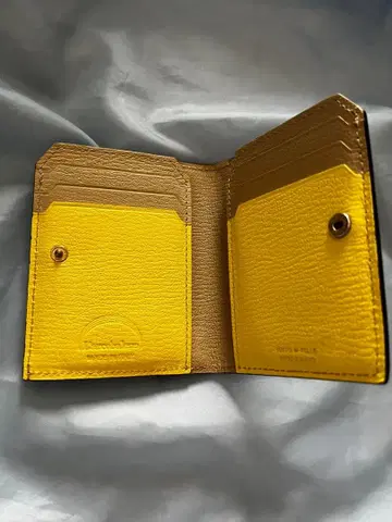 라르코 밸리 스마트 카드 지갑