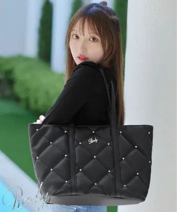 Rady 퀼팅 블랙 토트백