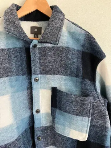 H&M 체크 무늬 자켓