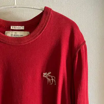 MUSCLE ABERCROMBIE & FITCH 빨간색 트레이닝복 롱 T