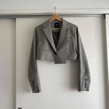 UNITED TOKYO 그레이 크롭 숏 테일러드 자켓