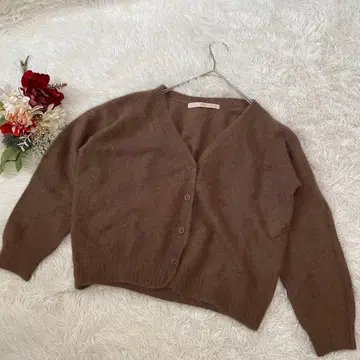 [ Khaju ] 브라운 V넥 가디건 울 100% (F)
