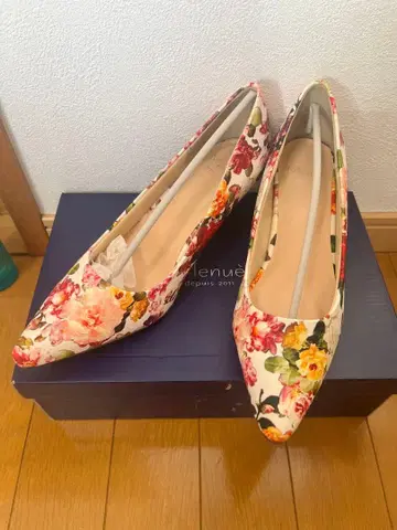 최고의 폭신폭신 아름다운 펌프스 꽃무늬