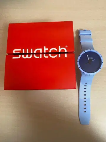 Swatch 라이트 블루 손목시계