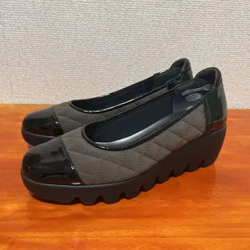 새상품급 힐즈아베뉴 웨이브 밑창 21.5cm 펌프스