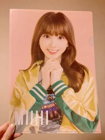 완판템 미사용 NiziU A4 클리어 파일 미이히