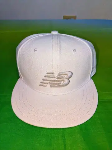New Balance GUESTS BOSTON 캡 화이트
