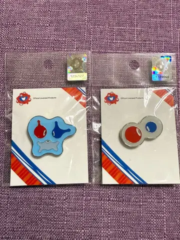 만박 EXPO2025 핀 배지 코먀쿠 코미야쿠 그레이&블루 2점 세트