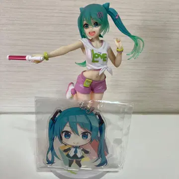 하츠네 미쿠 피규어 & 키링 세트