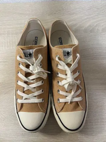 CONVERSE 베이지 로컷 스니커즈