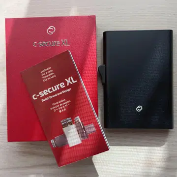 시큐어 c-secure 카드 홀더