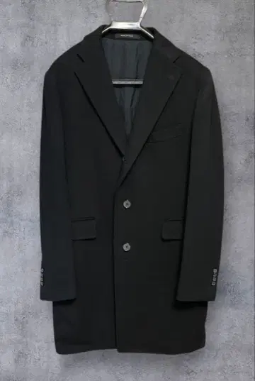 캐시미어 혼방 TAGLIATORE 체스터 코트 블랙 48
