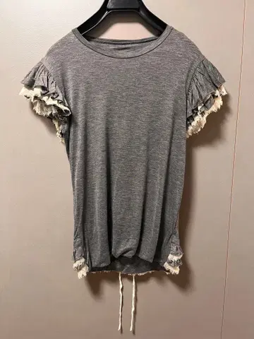 scye 사이 프릴 티셔츠